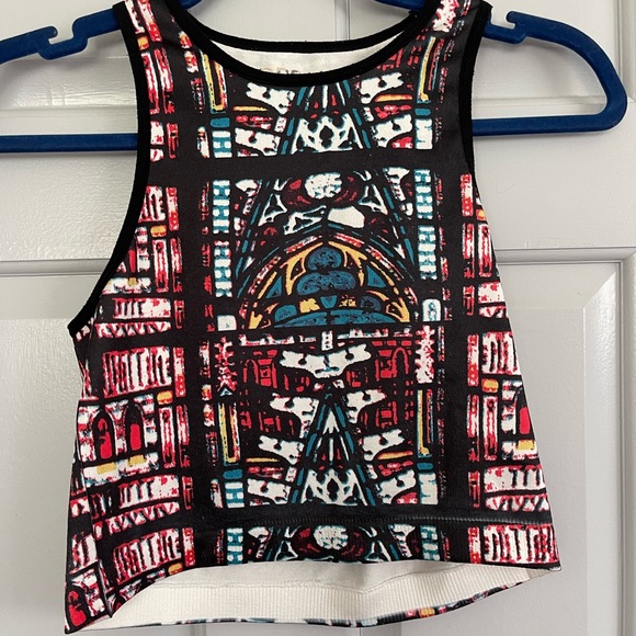 CROP TOP❤️🌸💋 - Picture 3 of 7